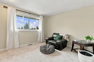 194 Rundleview Close NE