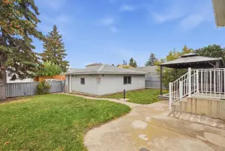 194 Rundleview Close NE