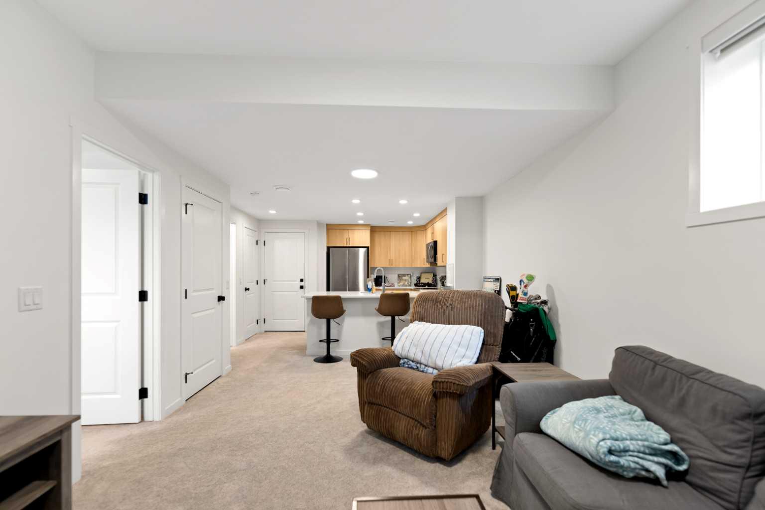 48 Southborough Lane 