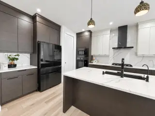 72 Calhoun View NE