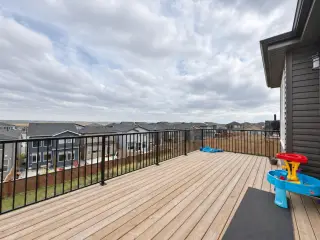 72 Calhoun View NE