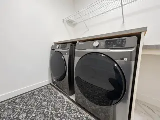 72 Calhoun View NE
