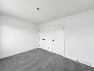 72 Calhoun View NE