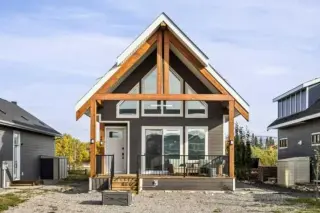 44 Cottageclub Lane 