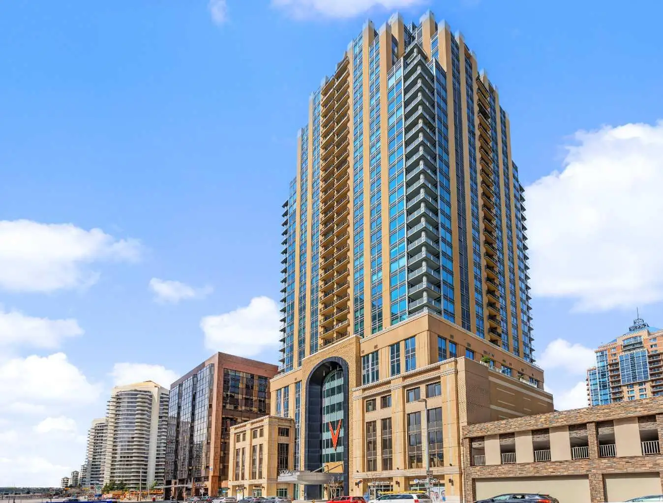 3308, 930 6 Avenue SW