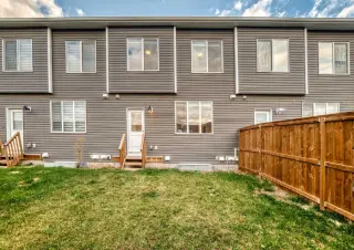 107 Cornerstone Path NE