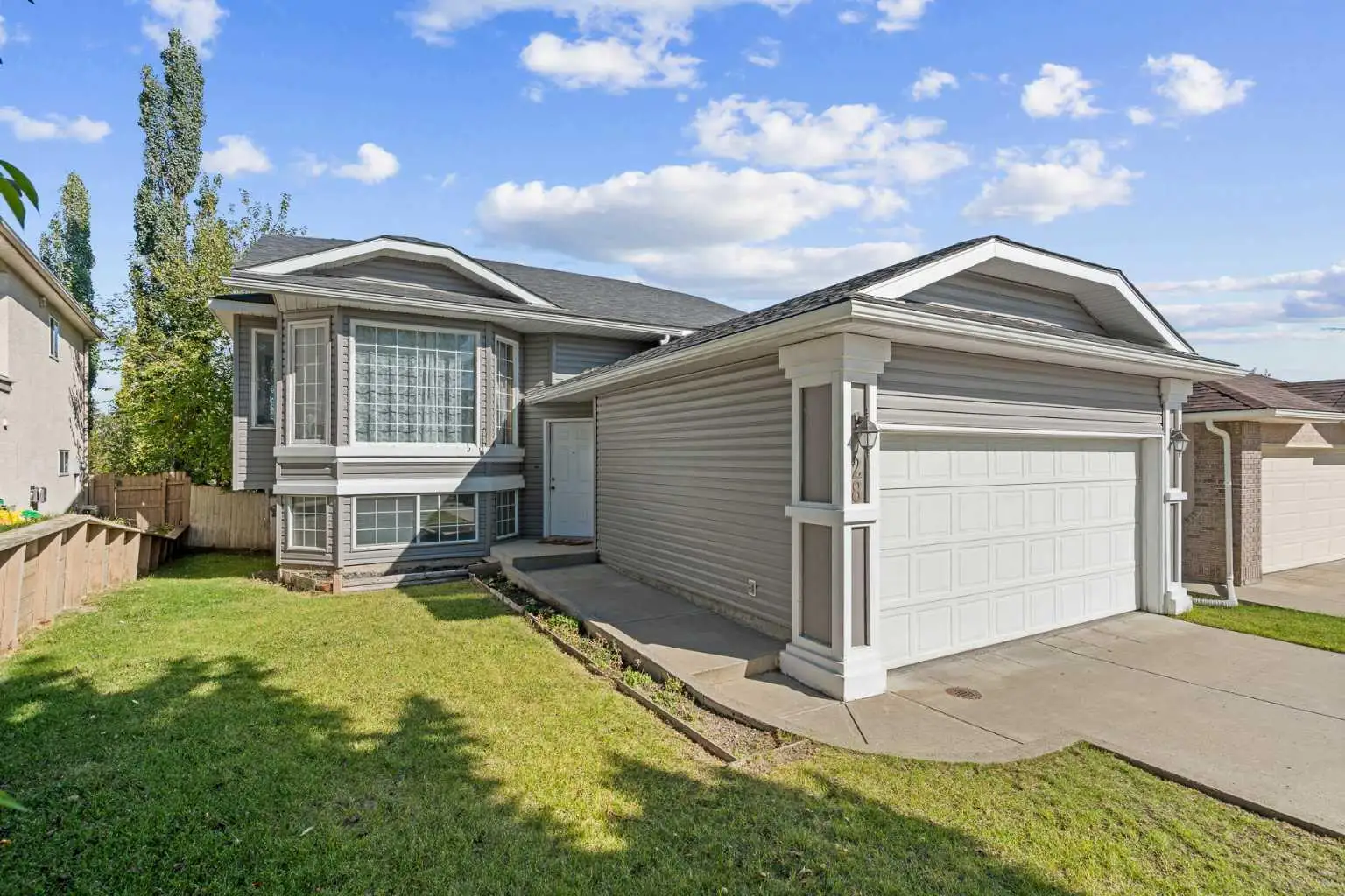 28 Harvest Oak Drive NE