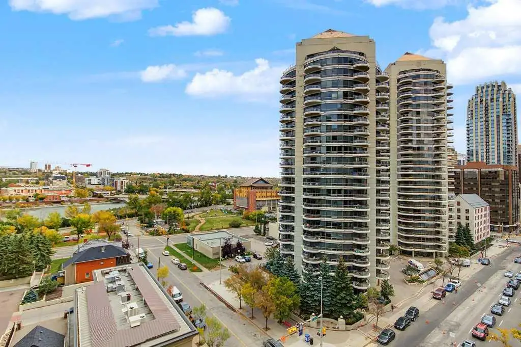 1012, 1111 6 Avenue SW