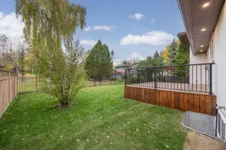 124 Canterbury Drive SW