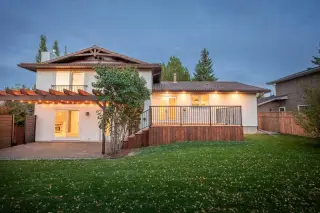 124 Canterbury Drive SW