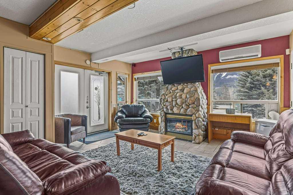 259, 260, 261, 262, 1200 Harvie Heights Road  