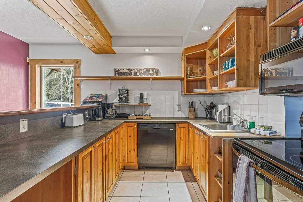 259, 260, 261, 262, 1200 Harvie Heights Road  