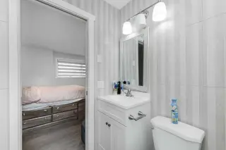 119 Pasadena Green NE