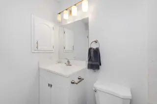 119 Pasadena Green NE