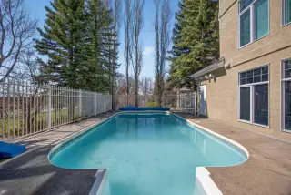 216 Evergreen Heath SW