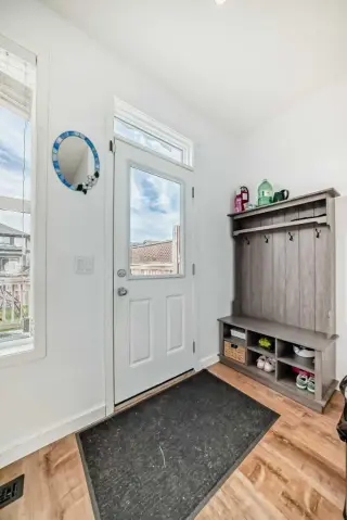 43 Masters Square SE