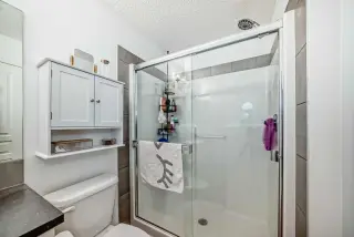 43 Masters Square SE