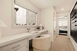 348 Herron Landing NE