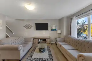 245 Cityscape Boulevard NE
