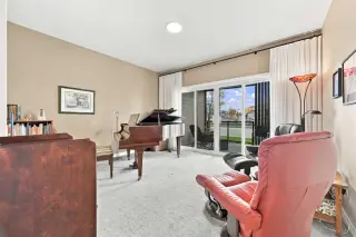 1911 Mahogany Boulevard SE