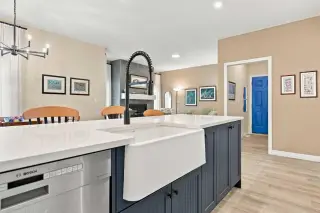 1911 Mahogany Boulevard SE