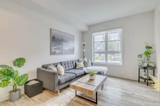 4301, 100 Walgrove Court SE