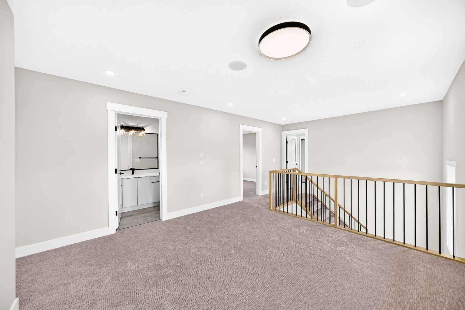 2045 Waterbury Road 
