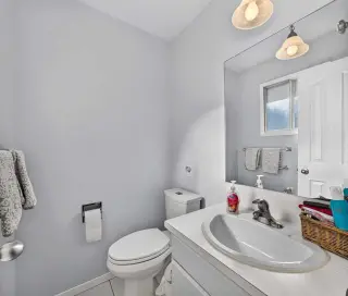 112 Queensland Place SE