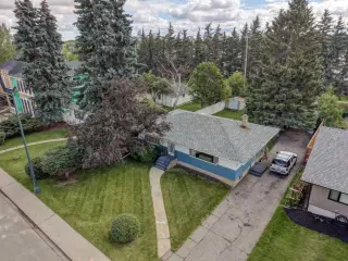 2119 Halifax Crescent NW