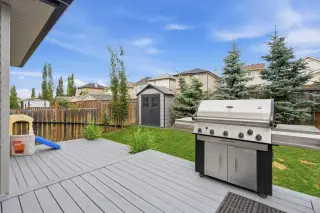 115 Evansmeade Crescent NW
