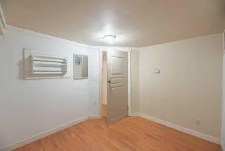 136 Castleridge Drive NE