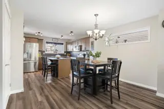 70 Walden Manor SE