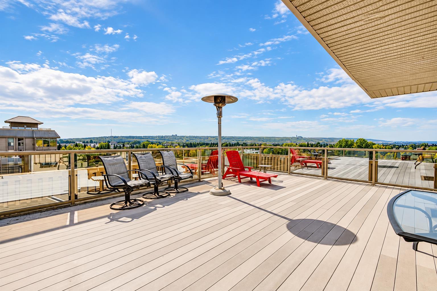 704, 4603 Varsity Drive NW