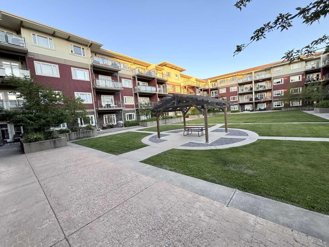212, 11 Millrise Drive SW
