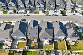 188 Carrington Crescent NW
