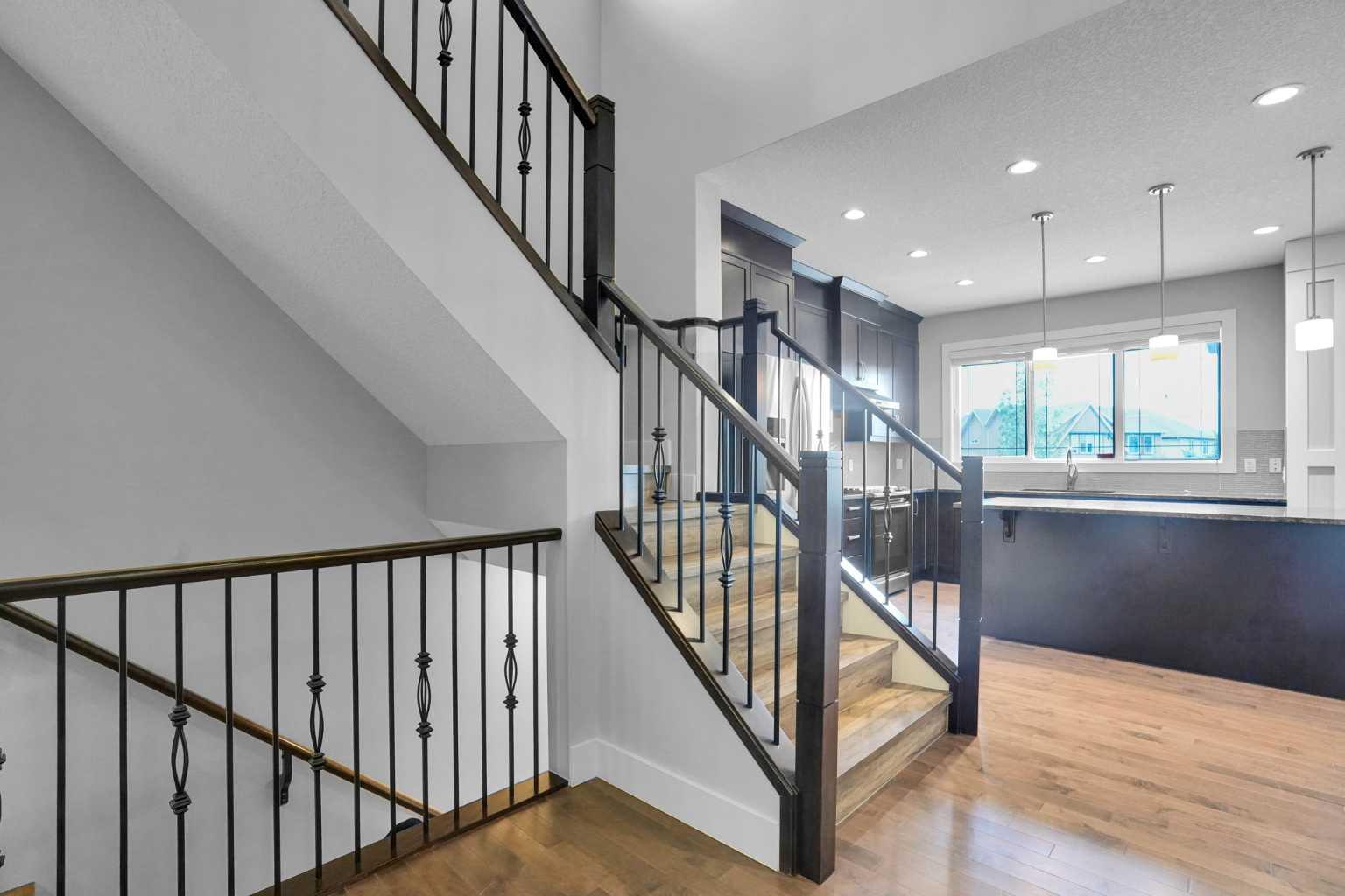 92 Masters Court SE