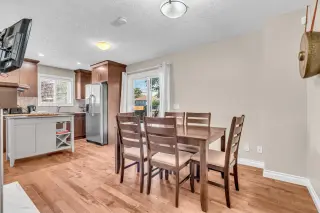 2, 821 Mcdougall Road NE