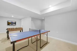 20 Mapleglade Close SE