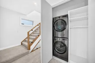 39A Moncton Road NE