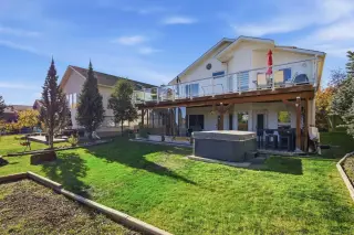 5 Riverview Court 