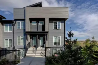 319, 260 Rowley Way NW