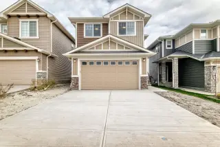 1359 Bayview Crescent SW