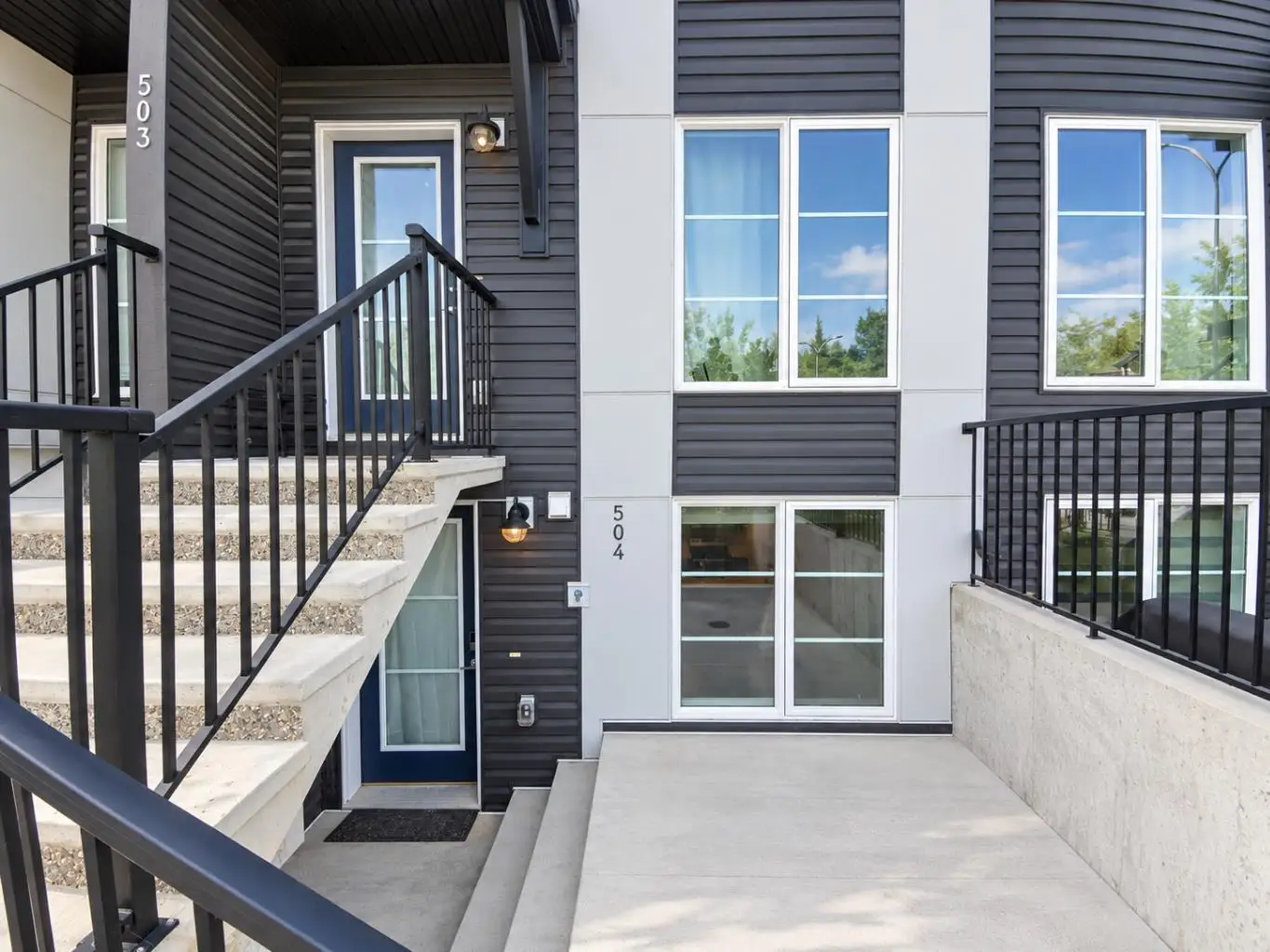504, 474 Seton Circle SE