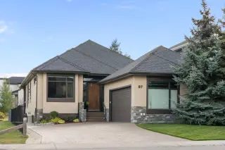 87 Coulee Way SW