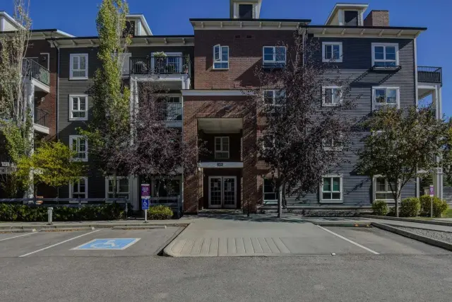 2108, 279 Copperpond Common SE