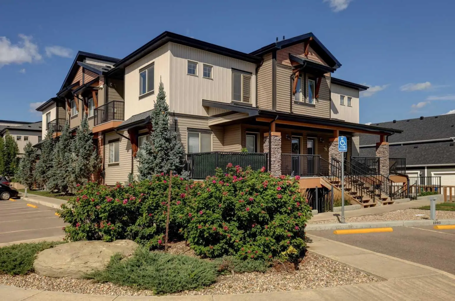 1304, 2461 Baysprings Link SW