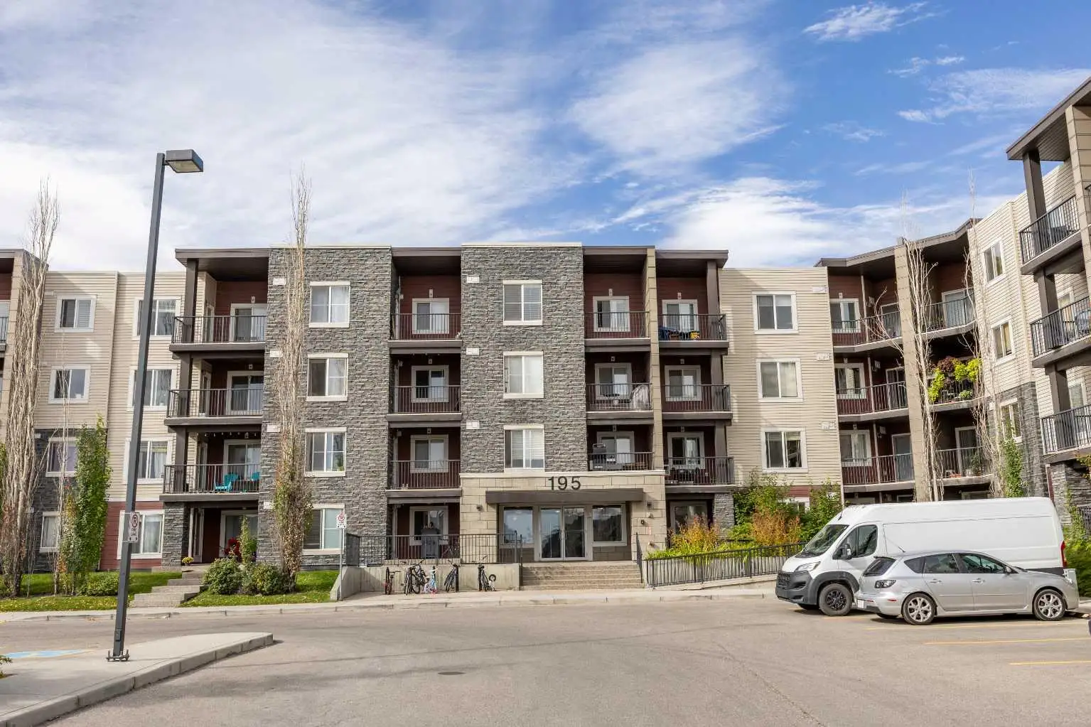 324, 195 Kincora Glen Road NW