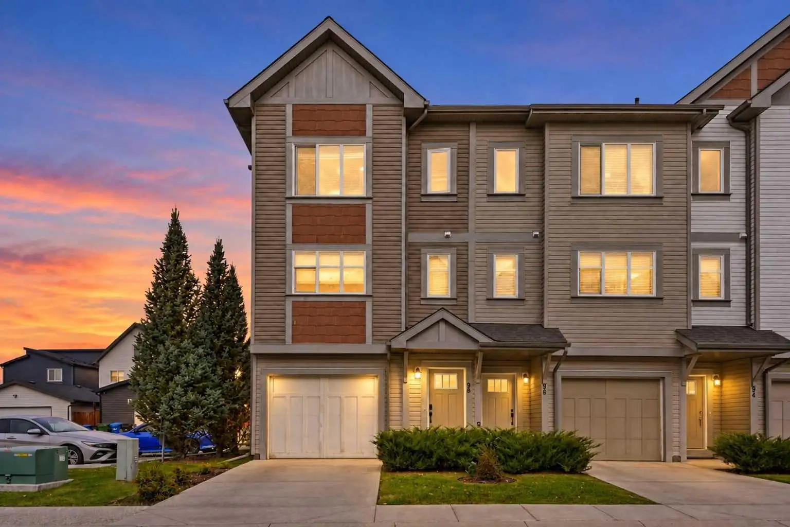 98 Copperstone Common SE