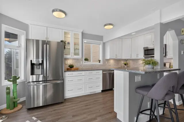 9, 567 Edmonton Trail NE