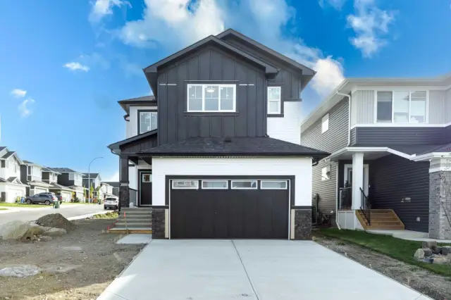456 Rivercrest Road 
